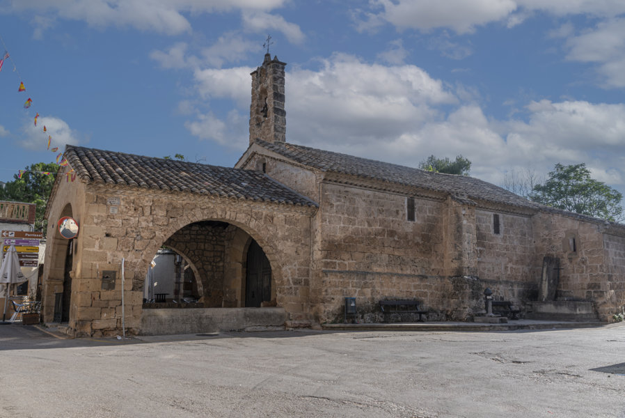 Teruel - Beceite 19 - ermita de Santa Ana.jpg